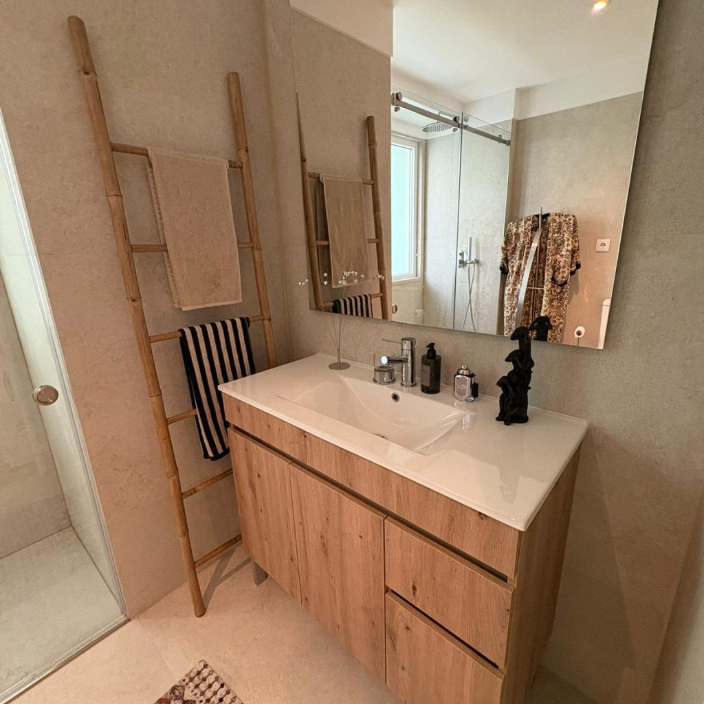 WhatsApp Image 2024-12-04 at 20.01.51 (5)